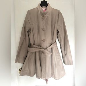 Betsey Johnson Spring Coat